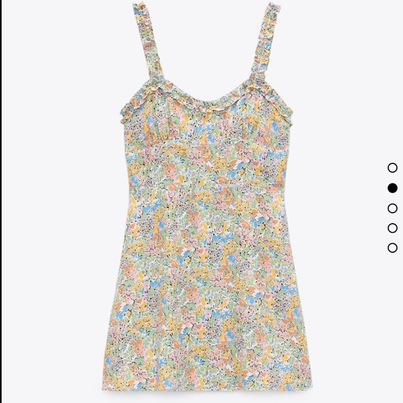 Dresses & Skirts - Zara floral dress